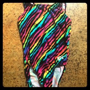 It is in good condtion and the GK brand:)